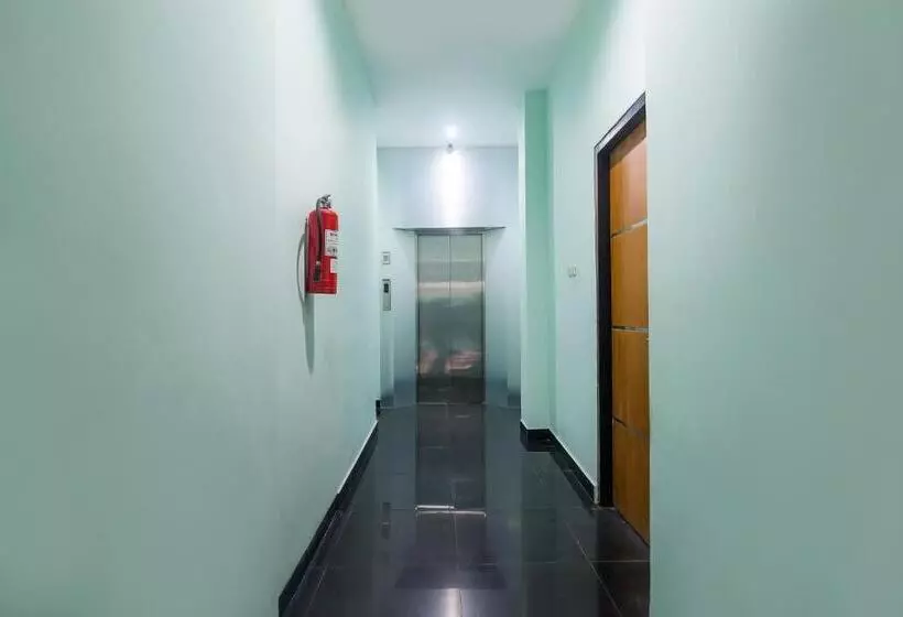 Hotelli Oyo 1097 Appartel Cempaka