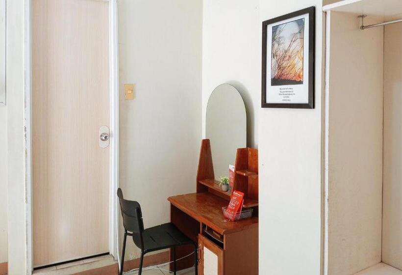 Отель Reddoorz Near Davao Airport