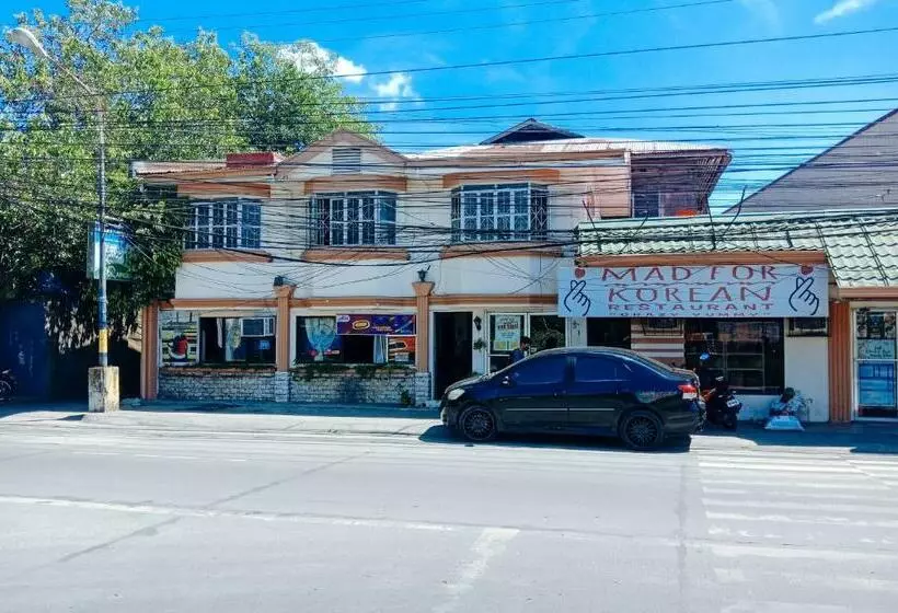 Hotelli Reddoorz @ Plaza La Paz Iloilo City