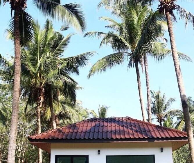 بنسيون The Lodge At Koh Kood