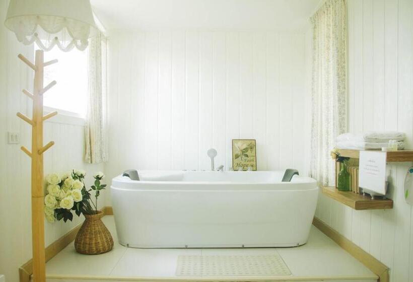 אתר נופש Terrua Main Ten Villa Garden