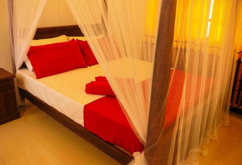 Bed & Breakfast Beach Breeze Weligama