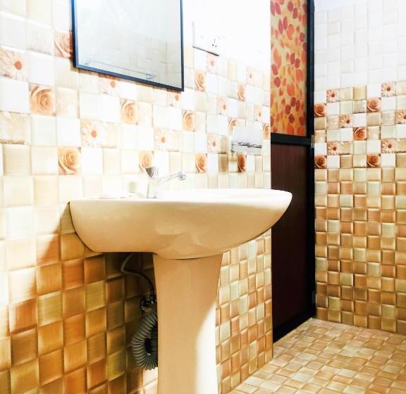 Bed & Breakfast Beach Breeze Weligama