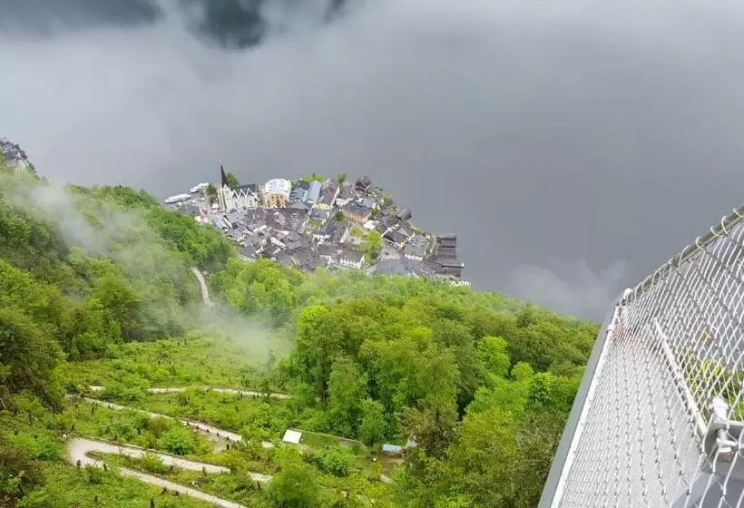تختخواب و صبحانه Haus Salzkammergut