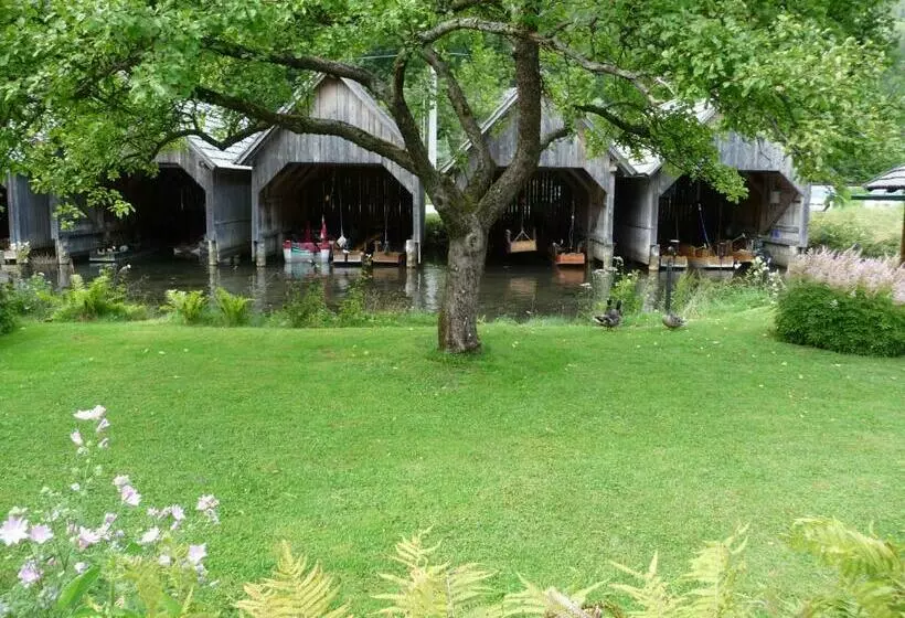 تختخواب و صبحانه Haus Salzkammergut
