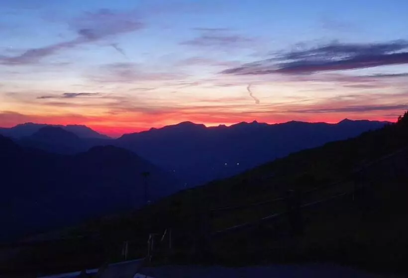 تختخواب و صبحانه Haus Salzkammergut