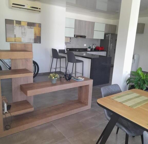 تختخواب و صبحانه Posada Nativa Trinsan Campestre