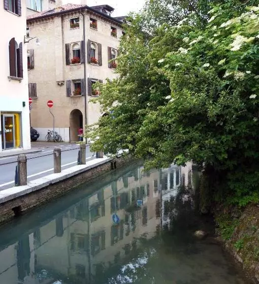 Bed & Breakfast Canova