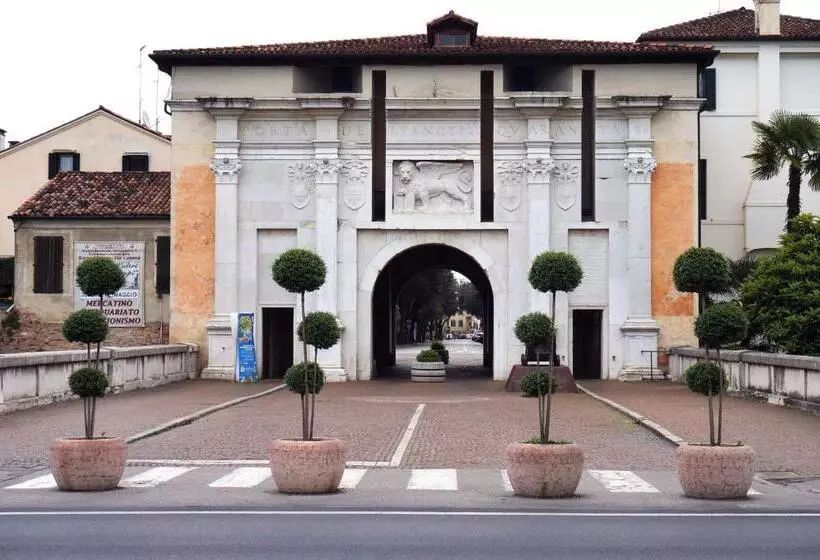 Bed & Breakfast Canova