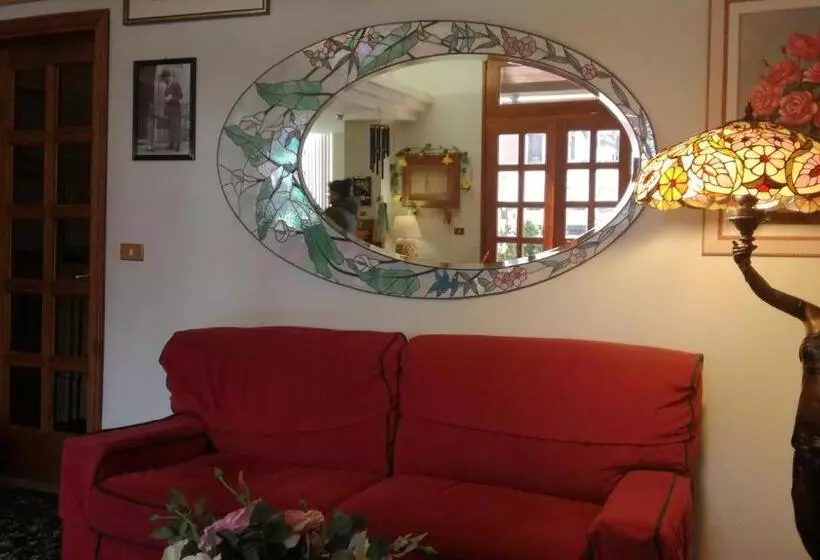 هتل Albergo Le Rose