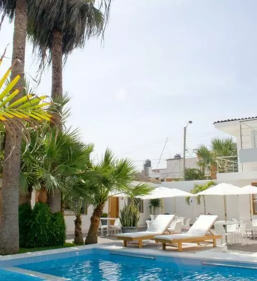 Hotelli Caballito De Totora