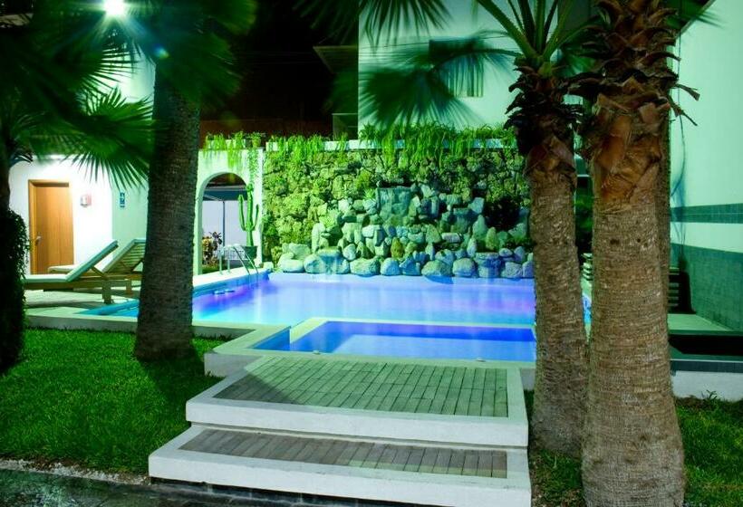 Hotel Caballito De Totora