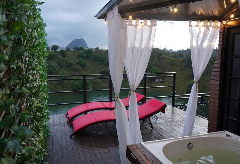 Hotel Glamping The Mountain