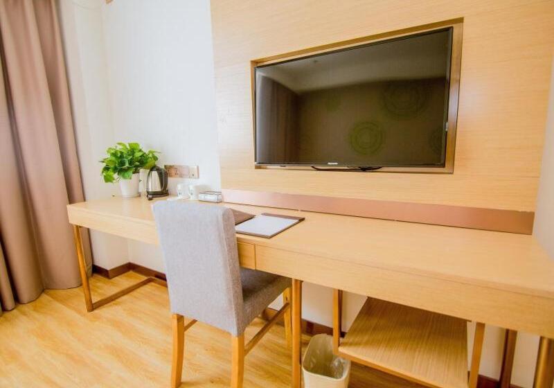 בית מלון כפרי Greentree Inn Nantong Tongzhou Zhangzhishan Town Deli Square Express