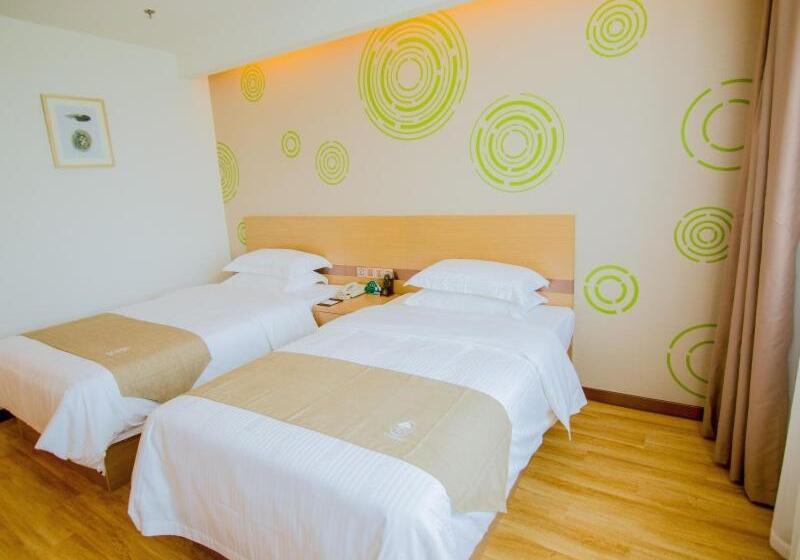 בית מלון כפרי Greentree Inn Nantong Tongzhou Zhangzhishan Town Deli Square Express