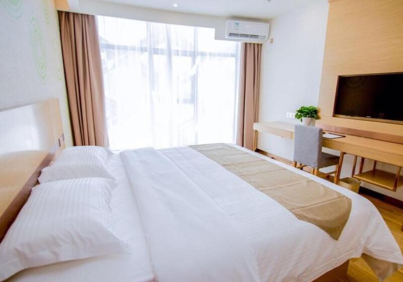 בית מלון כפרי Greentree Inn Nantong Tongzhou Zhangzhishan Town Deli Square Express