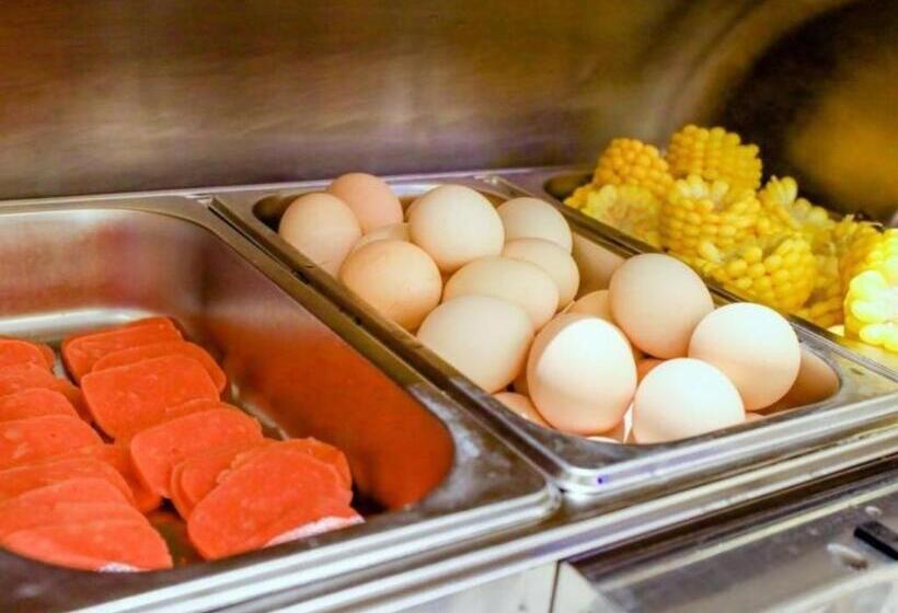 Hotel Greentree Inn Express Yingtan Yujiang Railway Station