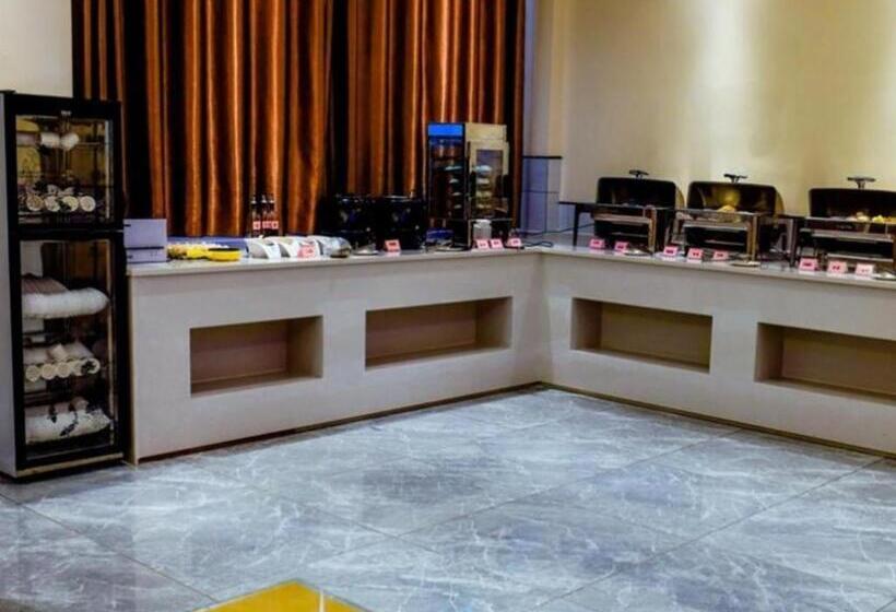 Hotel Greentree Inn Express Yingtan Yujiang Railway Station