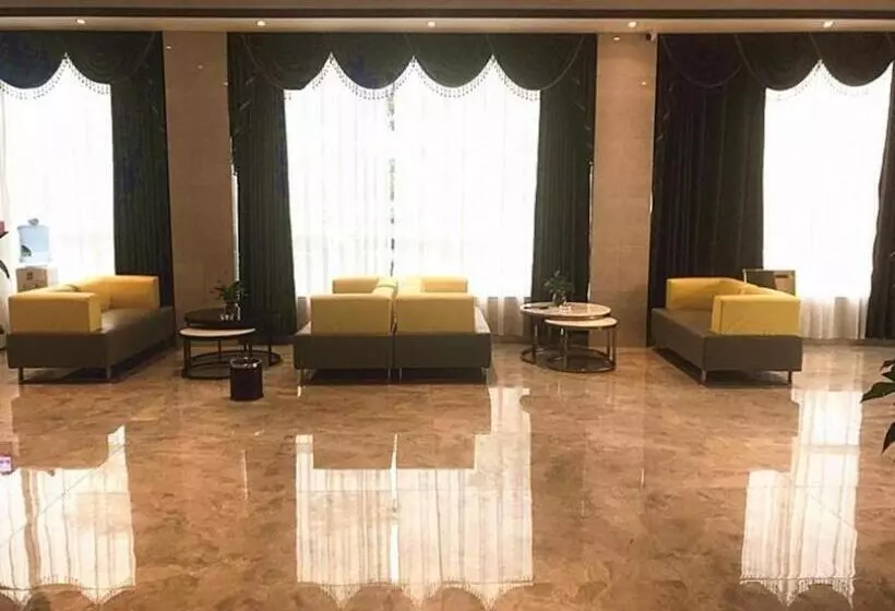 ホテル Greentree Inn Express Yingtan Yujiang Railway Station