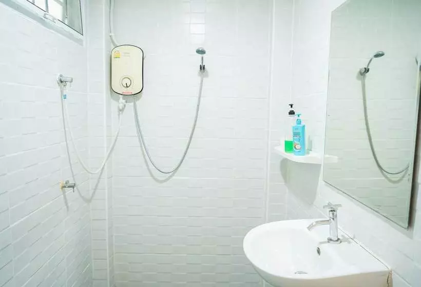 Hotelli T Park Pakchong