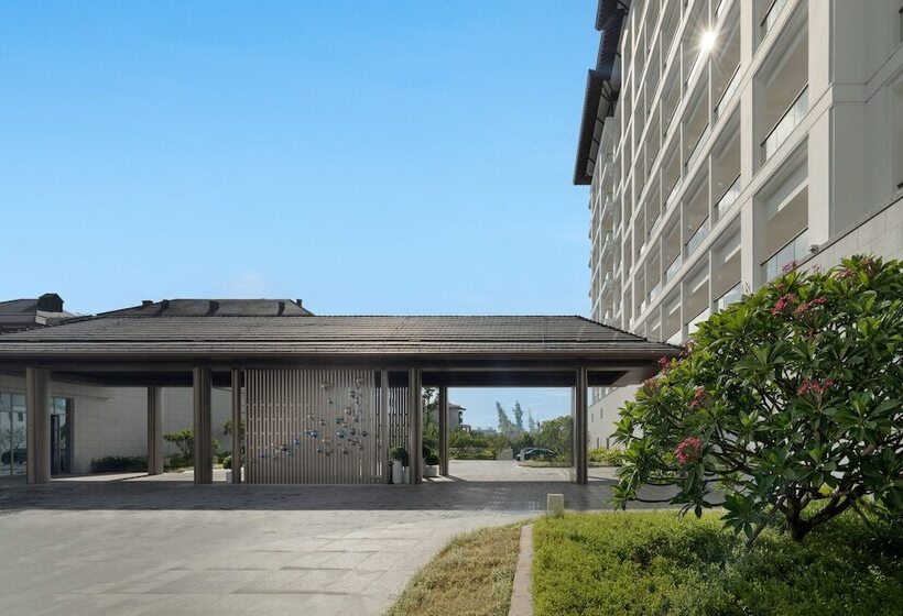 Otel The Mermoon Resort Hainan Tufu Bay, Tapestry By Hilton