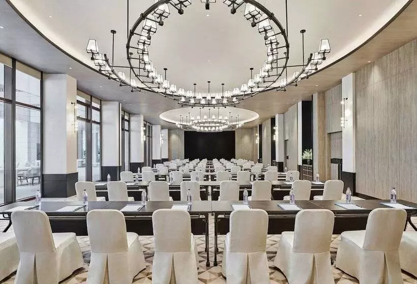 Hotelli The Mermoon Resort Hainan Tufu Bay, Tapestry By Hilton