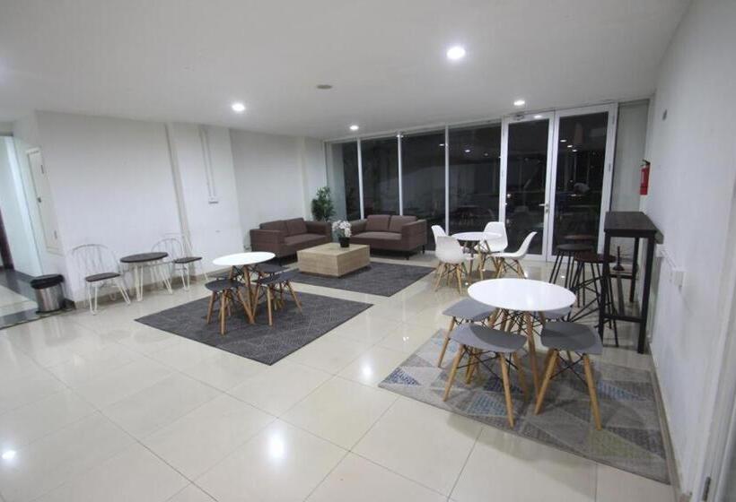 Hotel Tiba At Jatinangor