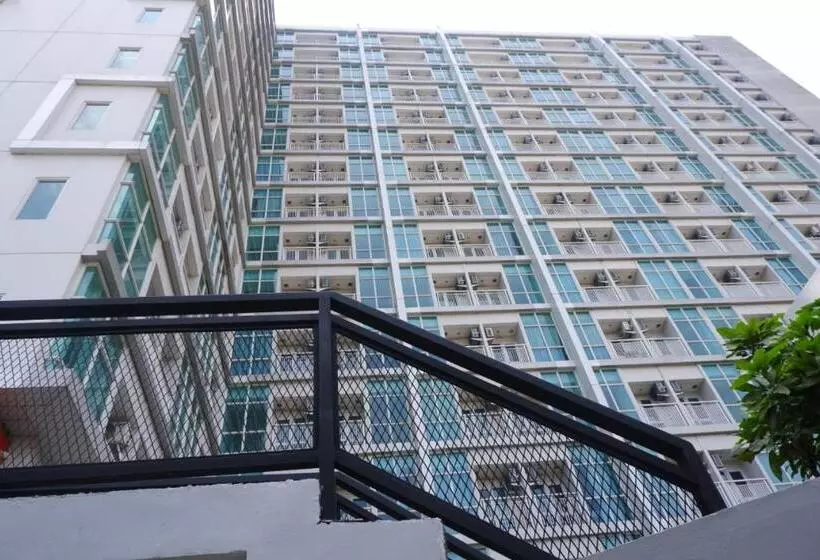 Hotelli Tiba At Jatinangor