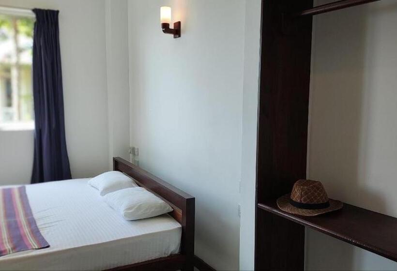 Пансион Arazo Villa