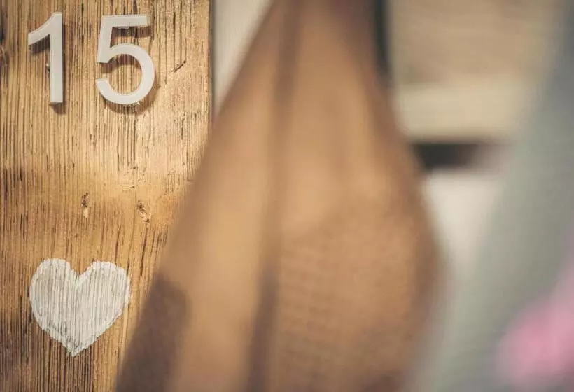 Majatalo Gästehaus Die Geislerin