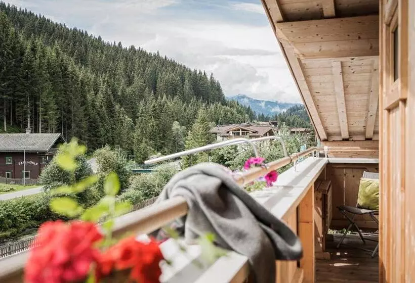 Majatalo Gästehaus Die Geislerin