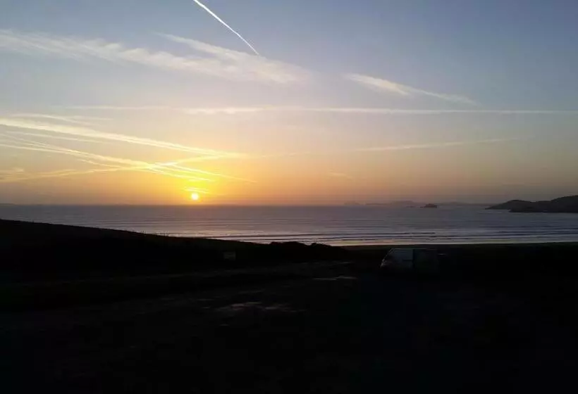 Majatalo Newgale Lodge