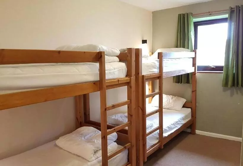 Majatalo Newgale Lodge