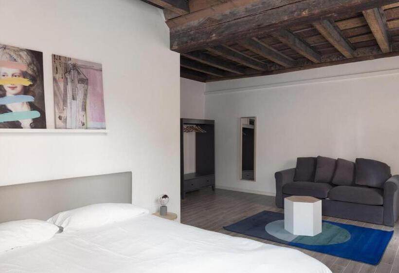 پانسیون Residenza Giulio Romano