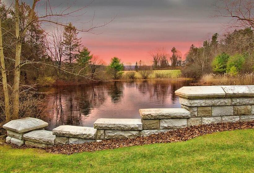 リゾートホテル The Ponds At Foxhollow