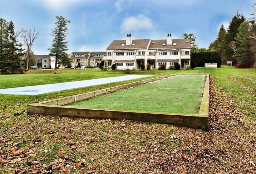 リゾートホテル The Ponds At Foxhollow