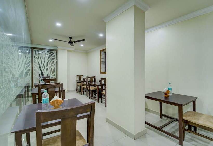 Hotel Treebo Trend Howell Suites