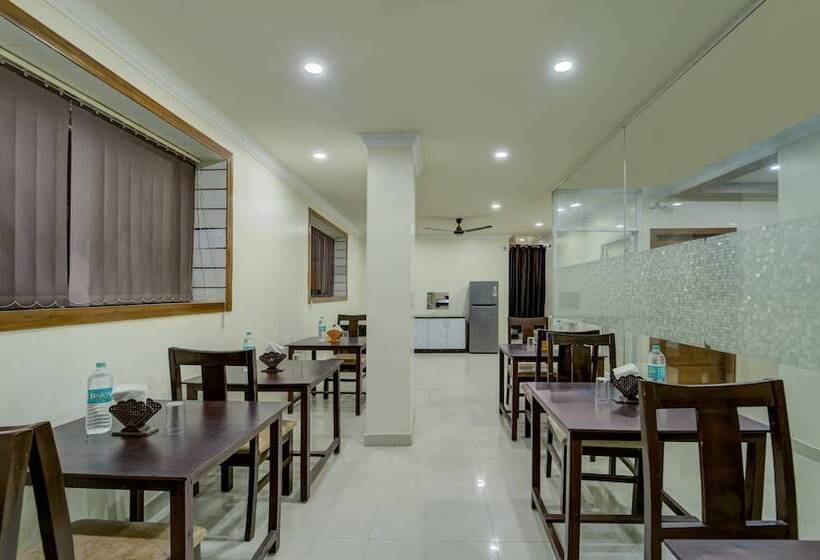 Hotel Treebo Trend Howell Suites