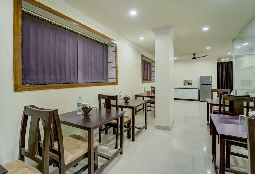 Hotel Treebo Trend Howell Suites