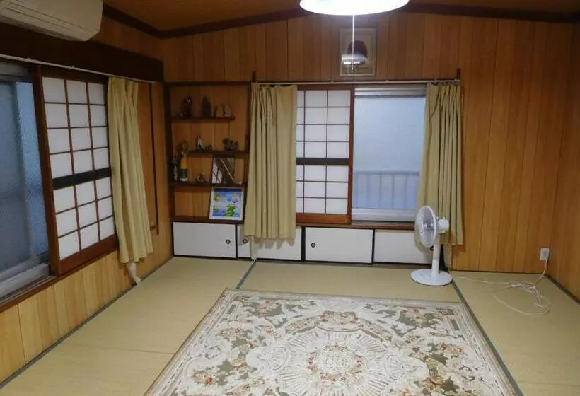 ペンション Annamstay Shinosaka Js