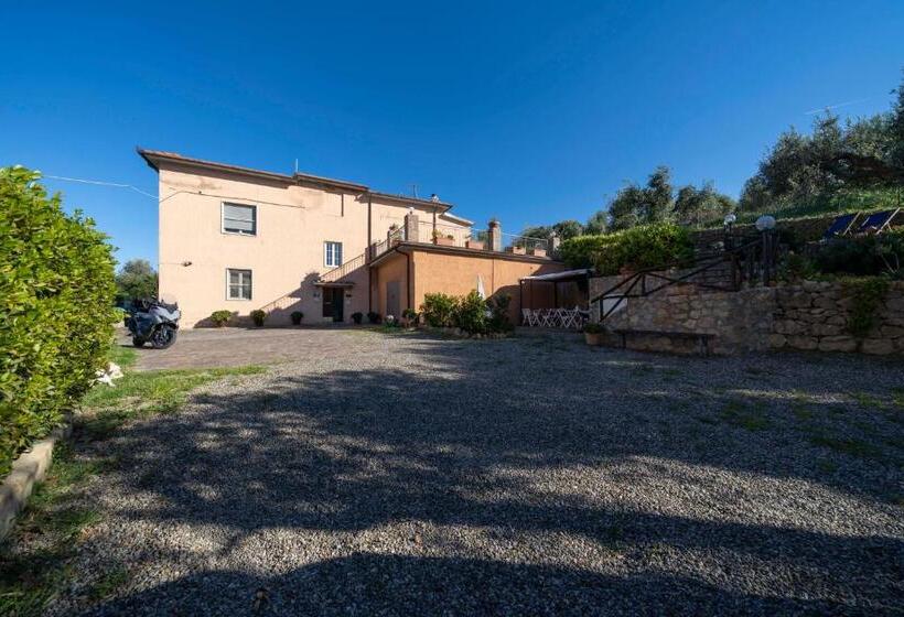 ペンション Il Poggetto Di Porto Ercole Affittacamere