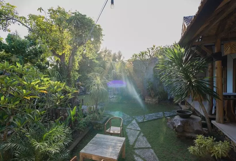 ペンション Kubu Yang Cottage