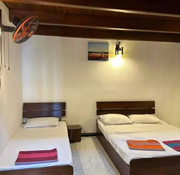 ペンション New Al Hazm Beach Guest House