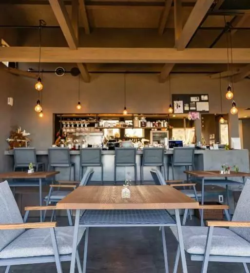 ユースホステル ゲストハウス＆カフェ　ハレテル