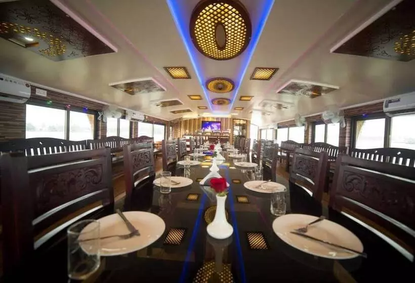 Hotelli Kerala Boathouse