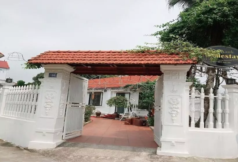هتل Nha Xanh Homestay