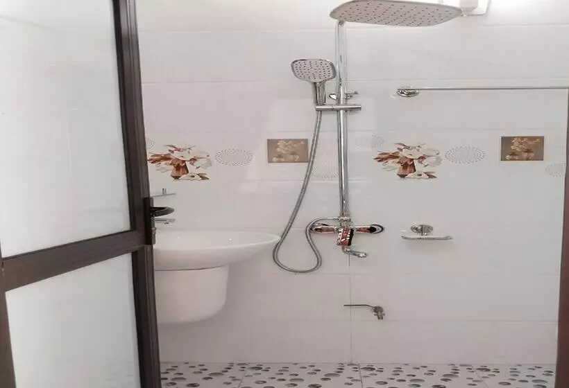 هتل Nha Xanh Homestay