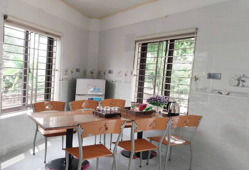 ホテル Nha Xanh Homestay