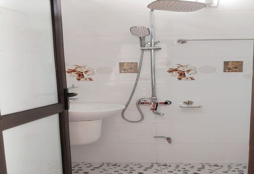 ホテル Nha Xanh Homestay