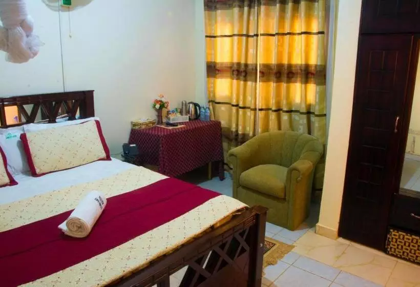 Comfort Hotel Entebbe